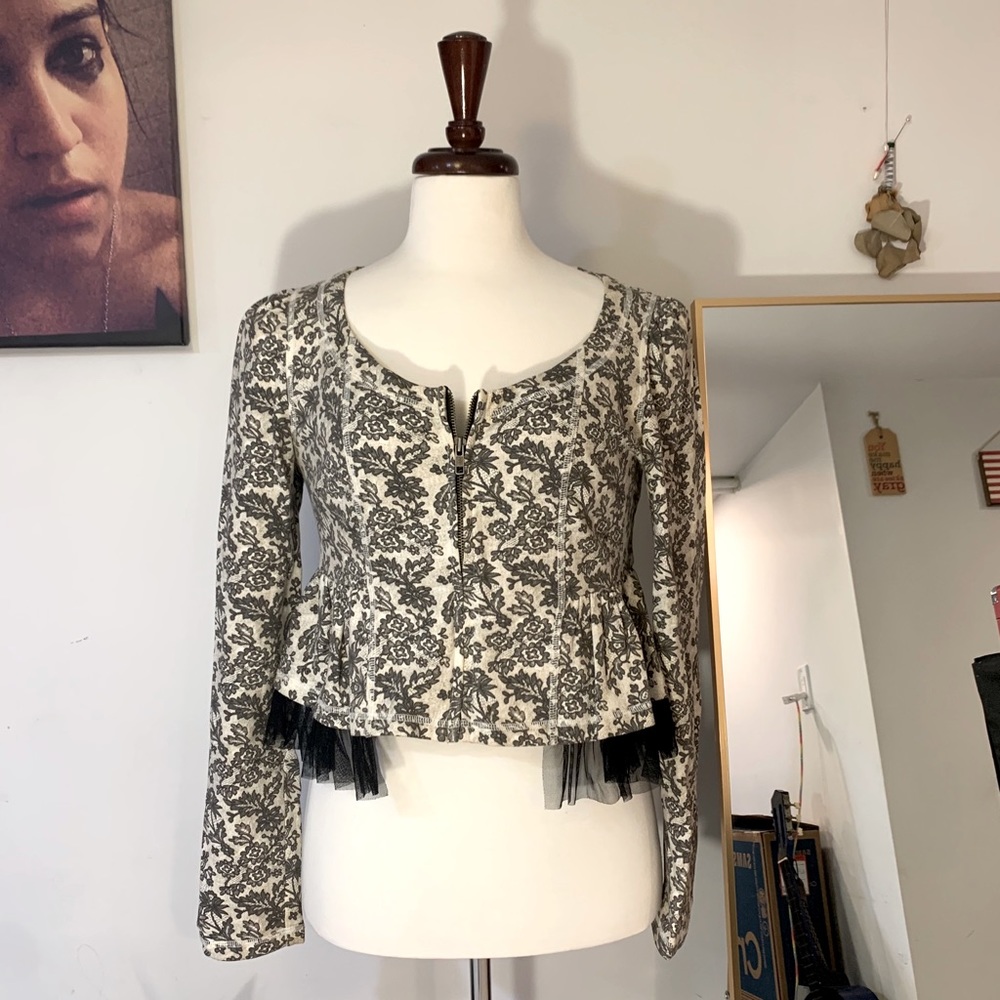 Cropped Tool Blazer